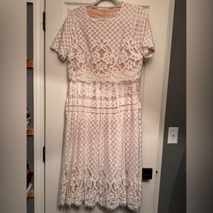 Elegant White Lace Dress